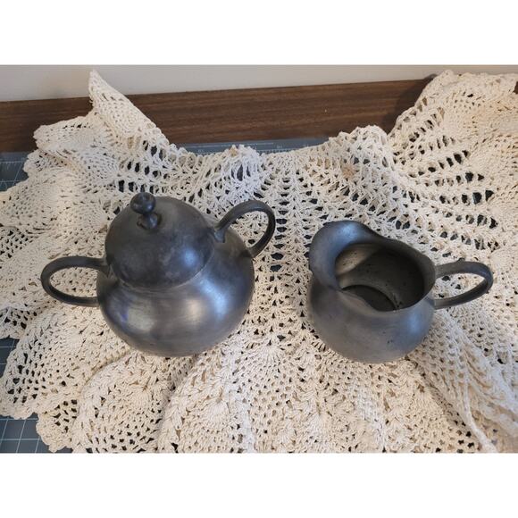 Royal Holland Pewter Lidded Sugar Bowl & Creamer Set Vintage 1950s - Picture 2 of 6